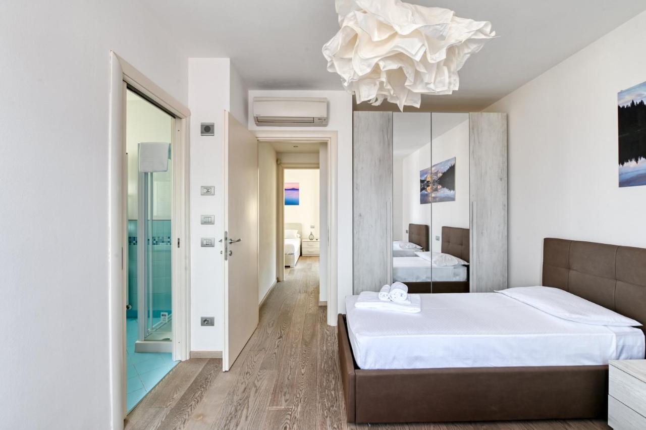 Pearl House - Sirmione Holiday - Jacuzzi Privata 外观 照片